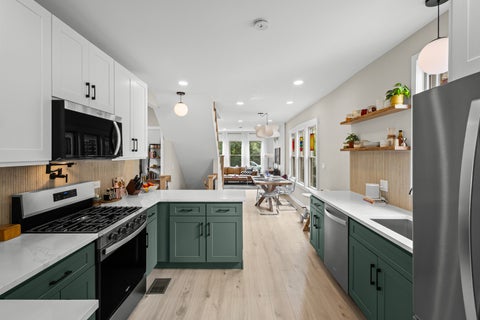 Tiny photo for 5144 N Kolmar Avenue, Chicago, IL 60630 (MLS # 12712537)