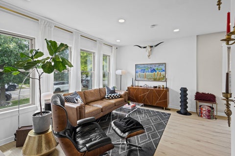 Tiny photo for 5144 N Kolmar Avenue, Chicago, IL 60630 (MLS # 12712537)