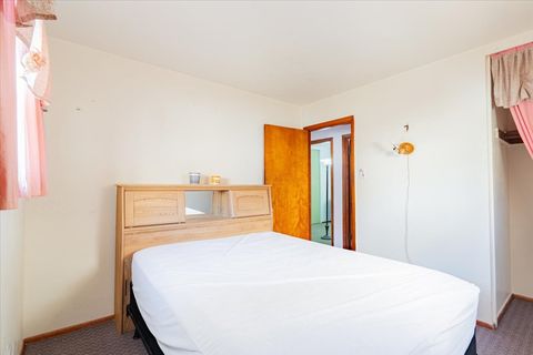 Tiny photo for 152 Debruler Drive, Lincoln, IL 62656 (MLS # 12519633)