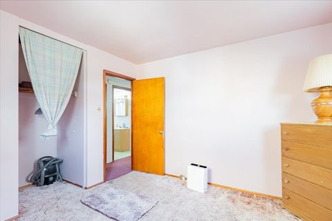 Tiny photo for 152 Debruler Drive, Lincoln, IL 62656 (MLS # 12519633)