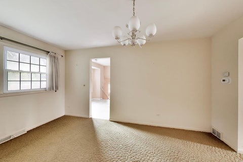Tiny photo for 1910 E Robinhood Lane, Arlington Heights, IL 60004 (MLS # 12736455)