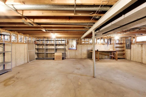 Tiny photo for 1910 E Robinhood Lane, Arlington Heights, IL 60004 (MLS # 12736455)