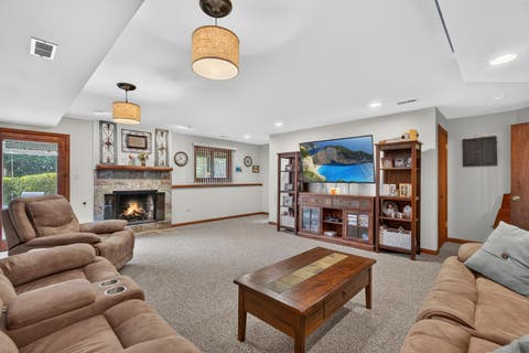 Tiny photo for 3215 Vista Terrace, McHenry, IL 60050 (MLS # 12700649)