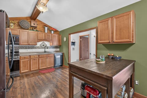 Tiny photo for 3215 Vista Terrace, McHenry, IL 60050 (MLS # 12700649)