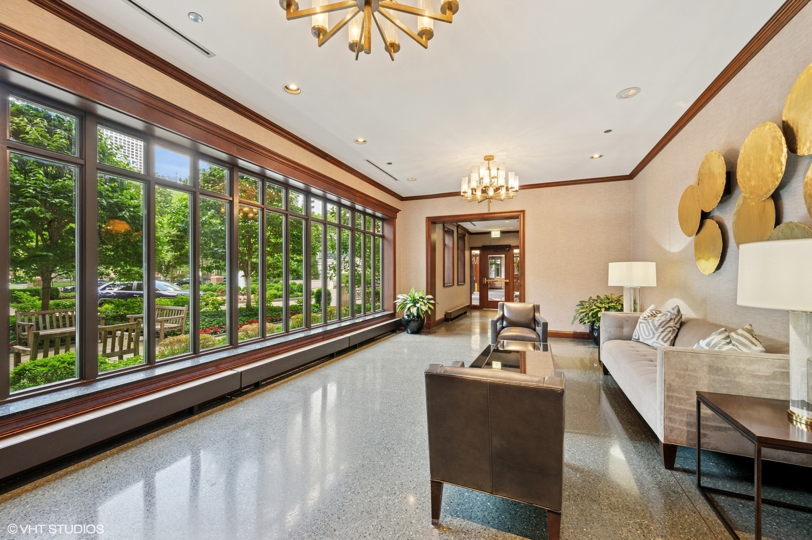 55 W Delaware Place 420