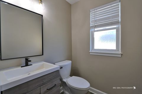 Tiny photo for 447 S Elmhurst Road, Mount Prospect, IL 60056 (MLS # 12563167)