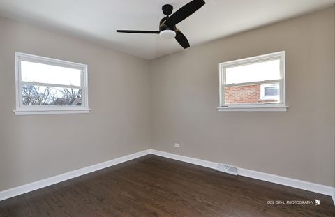 Tiny photo for 447 S Elmhurst Road, Mount Prospect, IL 60056 (MLS # 12563167)