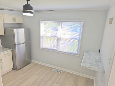 Tiny photo for 138 Algonquin Street, Park Forest, IL 60466 (MLS # 12709809)