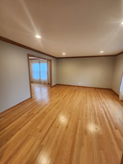 Tiny photo for 12 Mill Pond Drive, Glendale Heights, IL 60139 (MLS # 12758338)