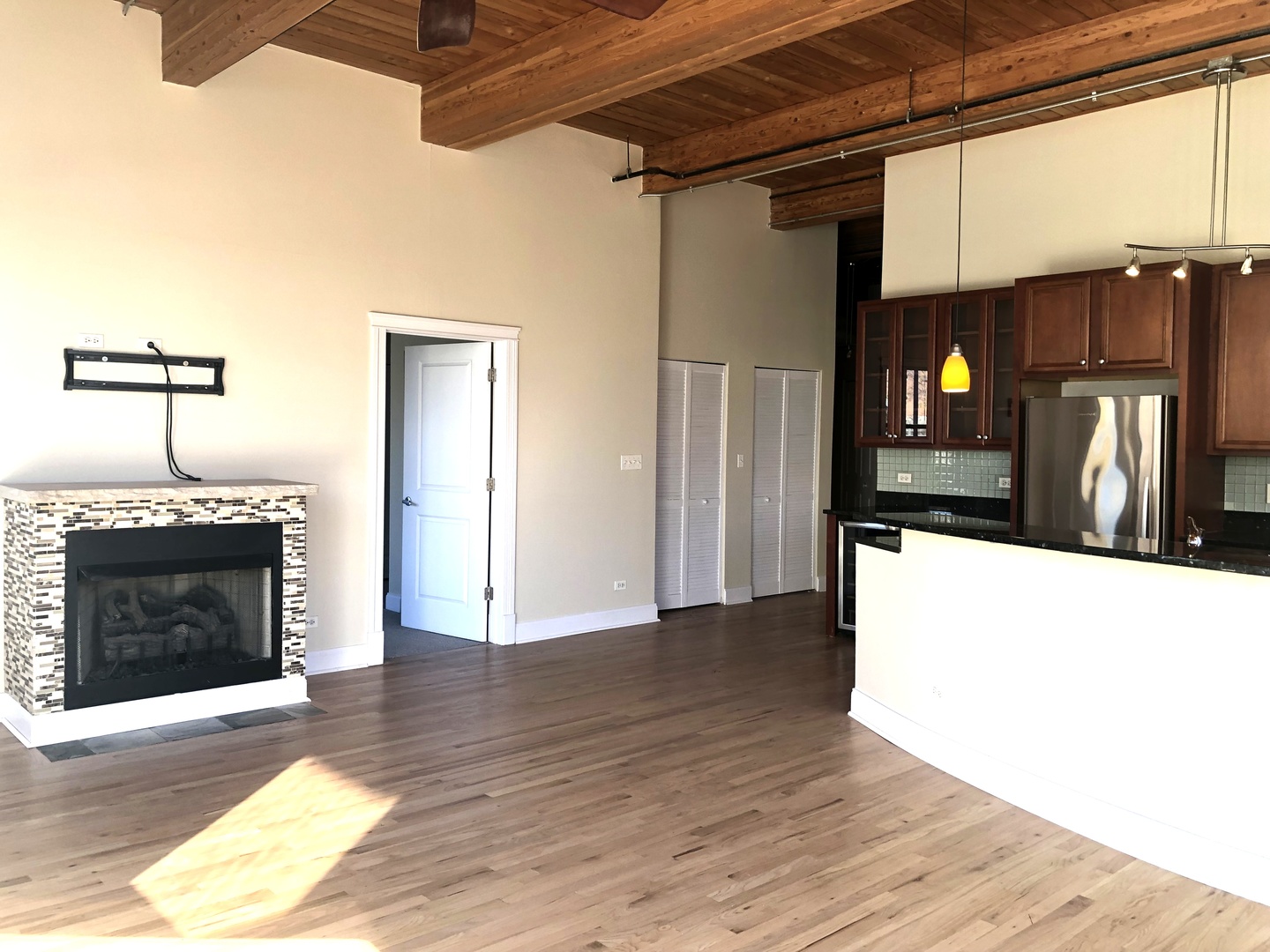 1610 S Halsted Street 202