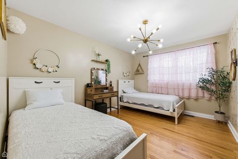 Tiny photo for 7811 W 102nd Street, Palos Hills, IL 60465 (MLS # 12527494)