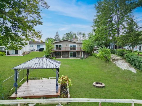 Tiny photo for 188 Oakwood Drive, Antioch, IL 60002 (MLS # 12463613)