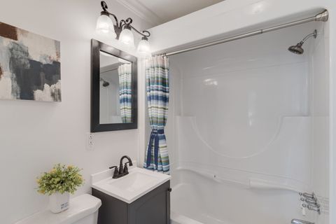 Tiny photo for 188 Oakwood Drive, Antioch, IL 60002 (MLS # 12463613)