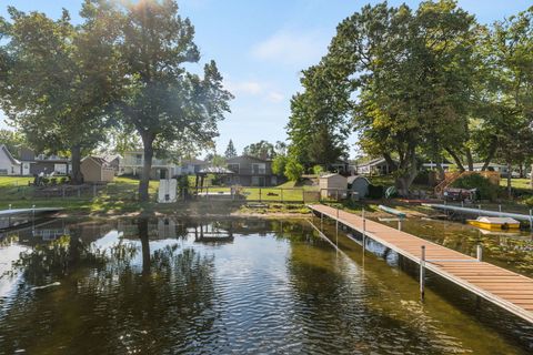 Tiny photo for 188 Oakwood Drive, Antioch, IL 60002 (MLS # 12463613)