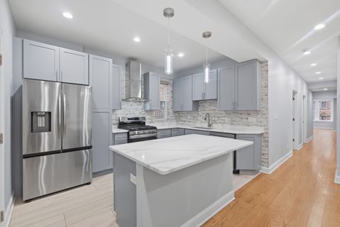 Tiny photo for 4524 N Central Park Avenue #2, Chicago, IL 60625 (MLS # 12524987)