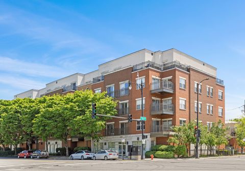 Photo of 1155 W Roosevelt Road #506, Chicago, IL 60608 (MLS # 12640392)
