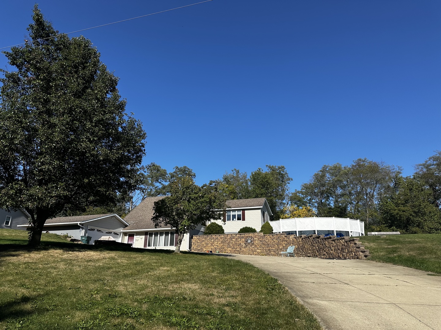 4100 Valley Drive