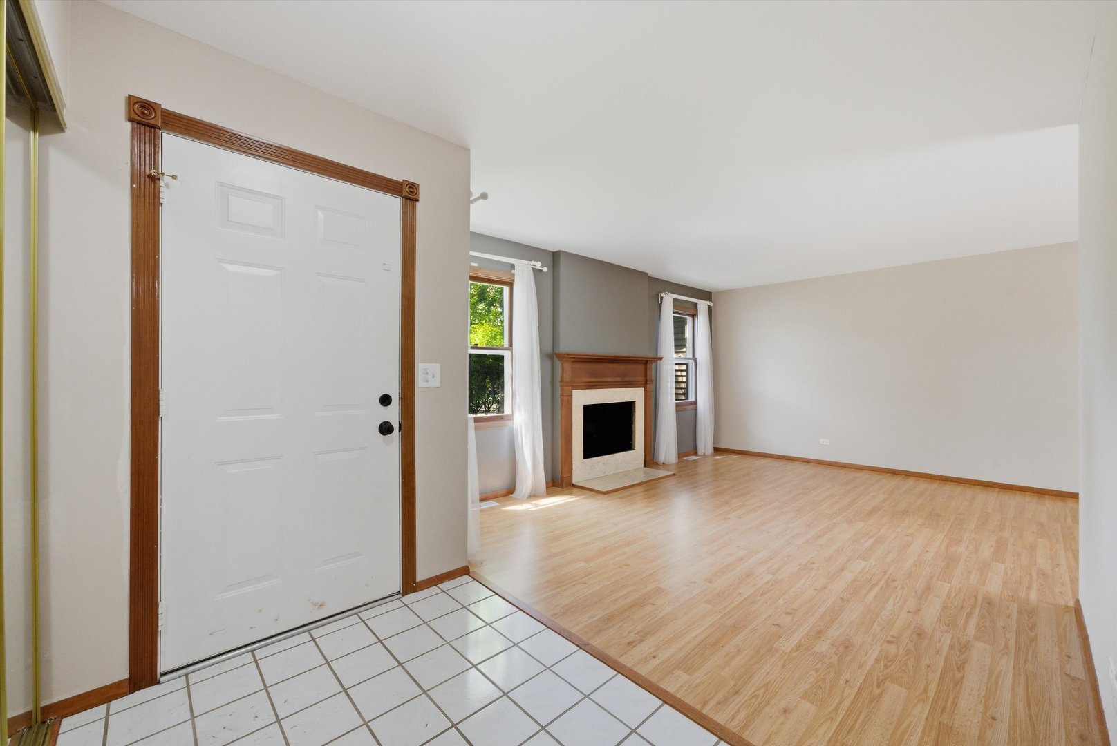 Properties 3 849 Colony Lake Drive