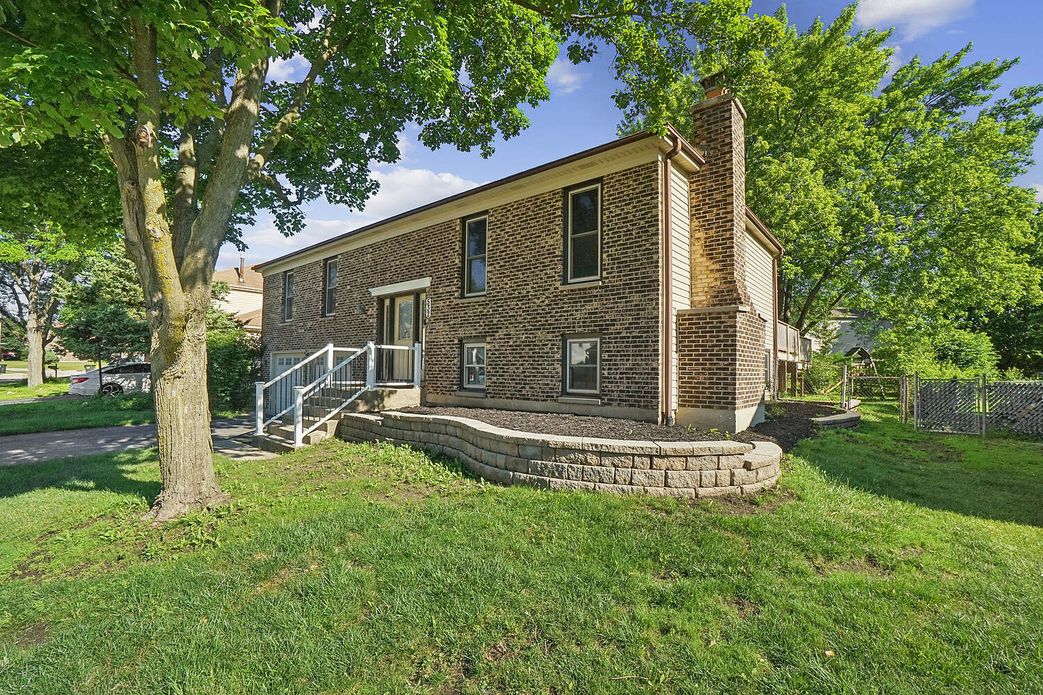 532 Iroquois Trail