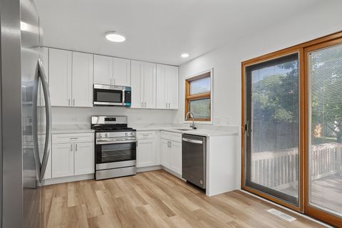 Tiny photo for 532 Iroquois Trail, Carol Stream, IL 60188 (MLS # 12679136)