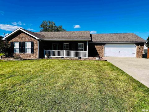 Tiny photo for 1414 E Willow Drive, Marion, IL 62959 (MLS # QC4266684)