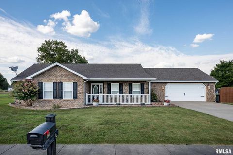 Photo of 1414 E Willow Drive, Marion, IL 62959 (MLS # QC4266684)