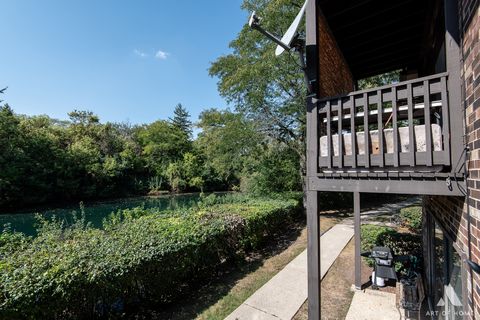 Tiny photo for 835 Waterview Circle #2, Vernon Hills, IL 60061 (MLS # 12491261)