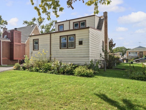 Tiny photo for 4107 Wagner Avenue, Schiller Park, IL 60176 (MLS # 12774005)