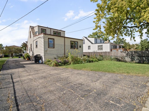 Tiny photo for 4107 Wagner Avenue, Schiller Park, IL 60176 (MLS # 12774005)