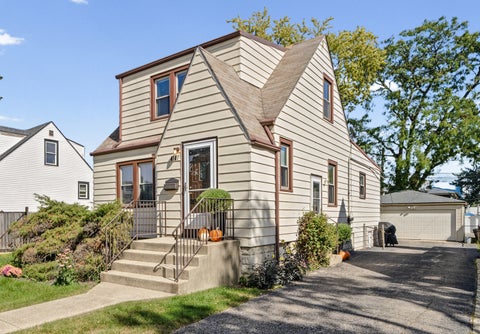 Photo of 4107 Wagner Avenue, Schiller Park, IL 60176 (MLS # 12774005)