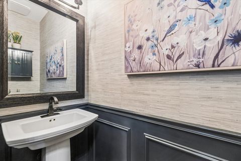 Tiny photo for 1 Mckenzie Court, Lake In The Hills, IL 60156 (MLS # 12619636)