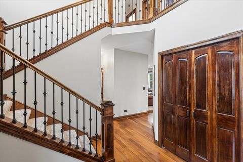 Tiny photo for 1 Mckenzie Court, Lake In The Hills, IL 60156 (MLS # 12619636)