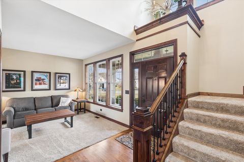 Tiny photo for 1 Mckenzie Court, Lake In The Hills, IL 60156 (MLS # 12619636)