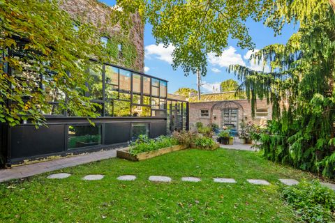 Tiny photo for 1646 N Leavitt Street, Chicago, IL 60647 (MLS # 12575331)