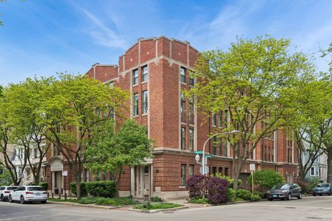 Photo of 3100 N Kenmore Avenue #3I, Chicago, IL 60657 (MLS # 12646453)