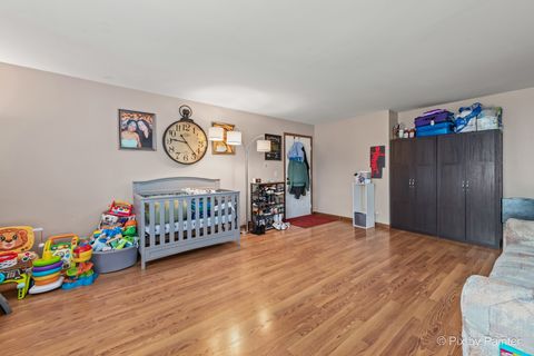 Tiny photo for 1354 N Sterling Avenue #103, Palatine, IL 60067 (MLS # 12581949)