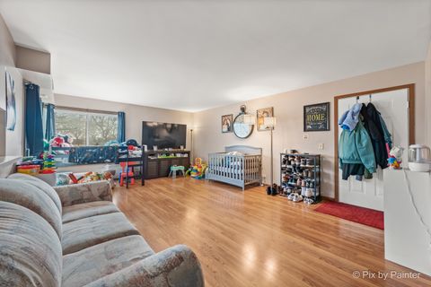 Tiny photo for 1354 N Sterling Avenue #103, Palatine, IL 60067 (MLS # 12581949)