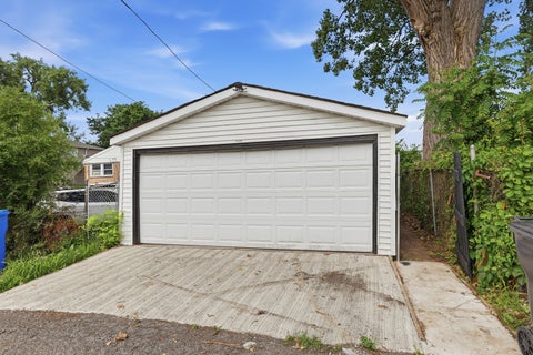 Tiny photo for 11317 S Carpenter Street, Chicago, IL 60643 (MLS # 12677976)