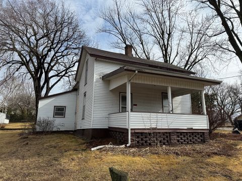 Tiny photo for 302 E 2nd Street, Prophetstown, IL 61277 (MLS # 12585163)