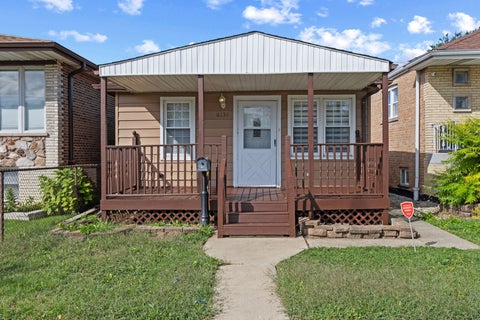 Tiny photo for 6130 S Narragansett Avenue, Chicago, IL 60638 (MLS # 12765157)