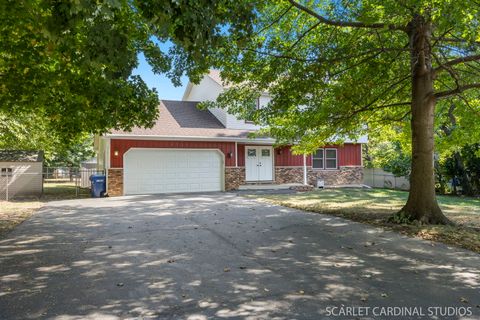 Tiny photo for 4705 Elm Street, Lisle, IL 60532 (MLS # 12487889)