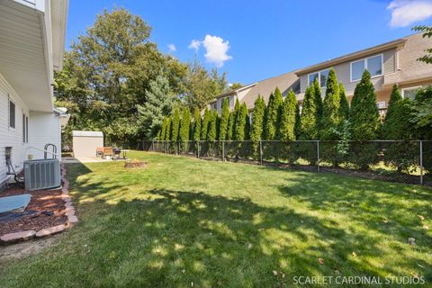 Tiny photo for 4705 Elm Street, Lisle, IL 60532 (MLS # 12487889)