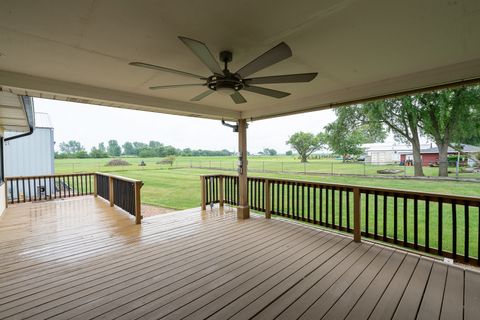 A home in Beecher