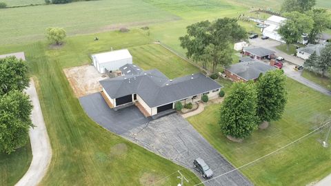 A home in Beecher