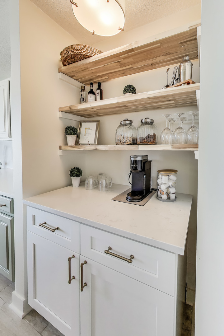 545 N Dearborn Street 2401