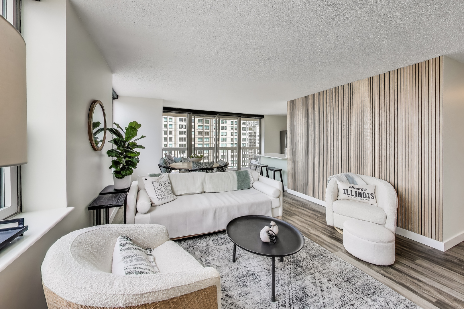 545 N Dearborn Street 2401