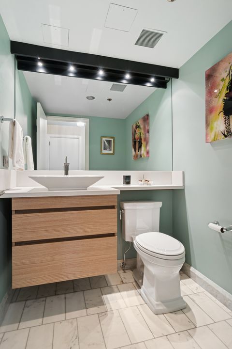 Tiny photo for 161 E Chicago Avenue #33A, Chicago, IL 60611 (MLS # 12567346)