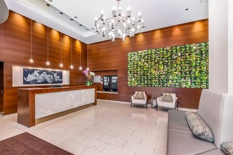 Photo of 1201 S Prairie Avenue #3404, Chicago, IL 60605 (MLS # 12545552)