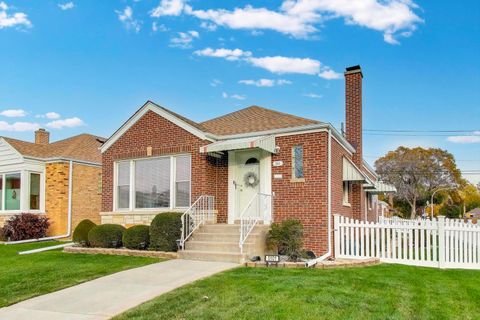 5101 N Neva Avenue Chicago IL 60656