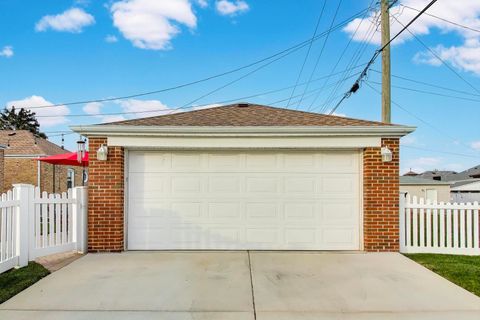 Tiny photo for 5101 N Neva Avenue, Chicago, IL 60656 (MLS # 12510455)